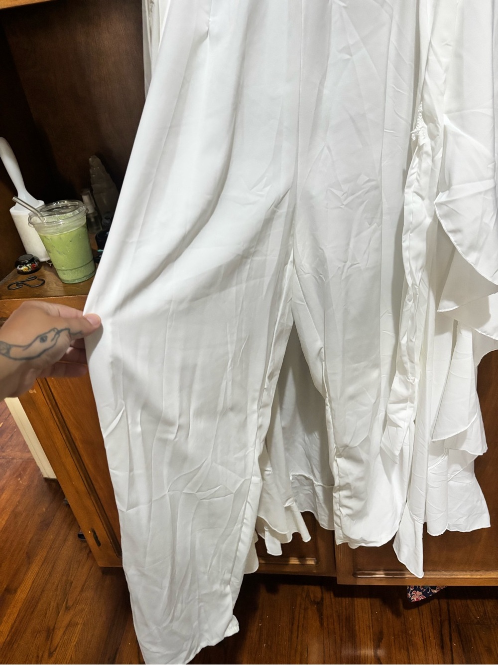 Elegant White Ruffle Wrap Skirt Pants - Picture 4 of 5